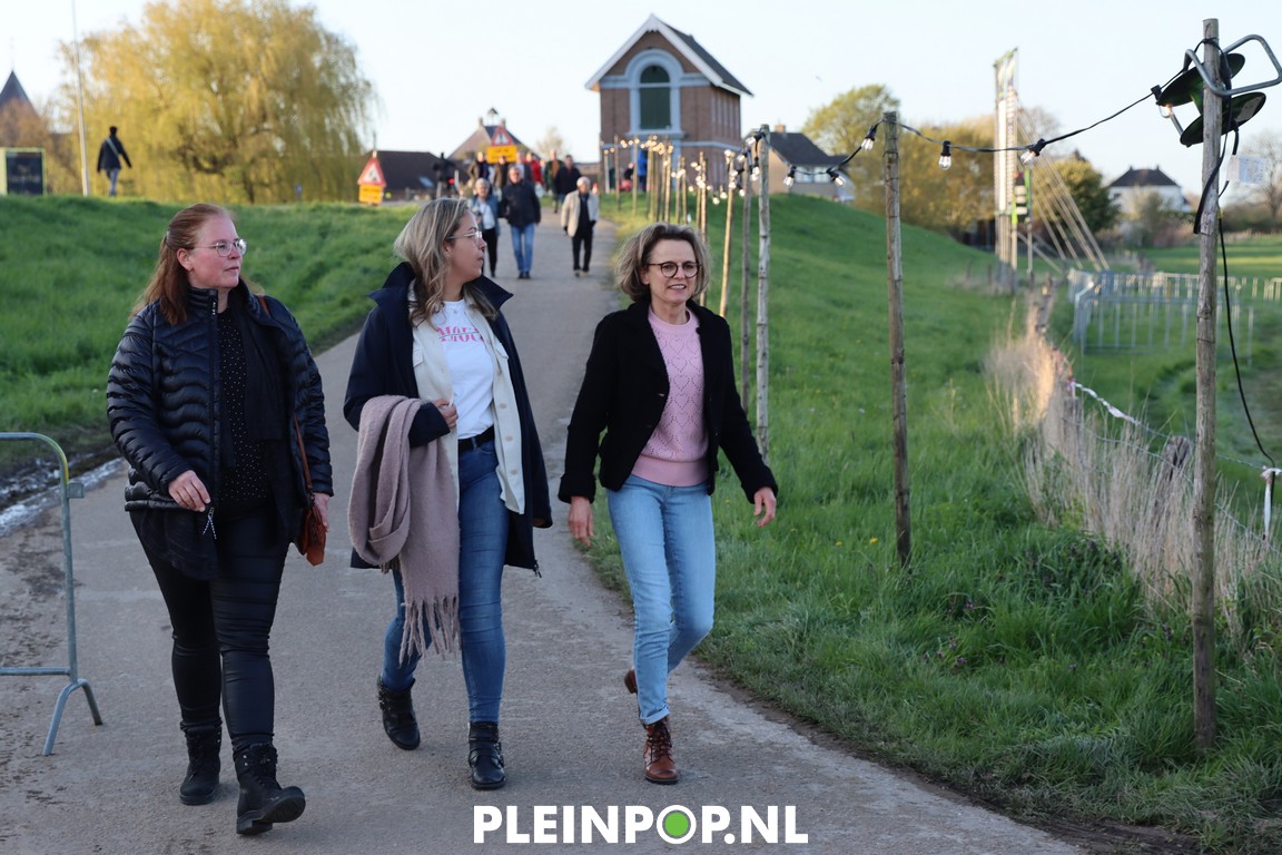 Donderdagavond 13 04 2023              (9)